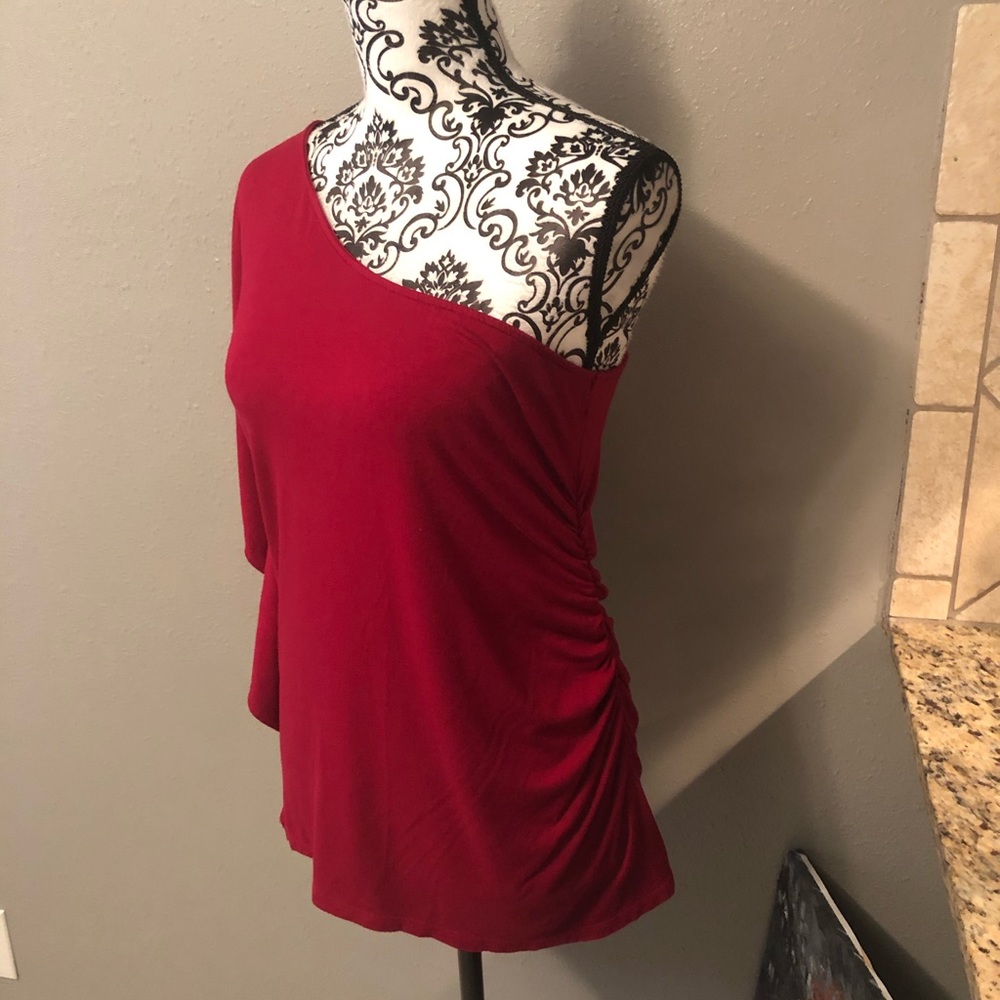 Lg Express Flutter One Shoulder Top - Picture 2 of 5